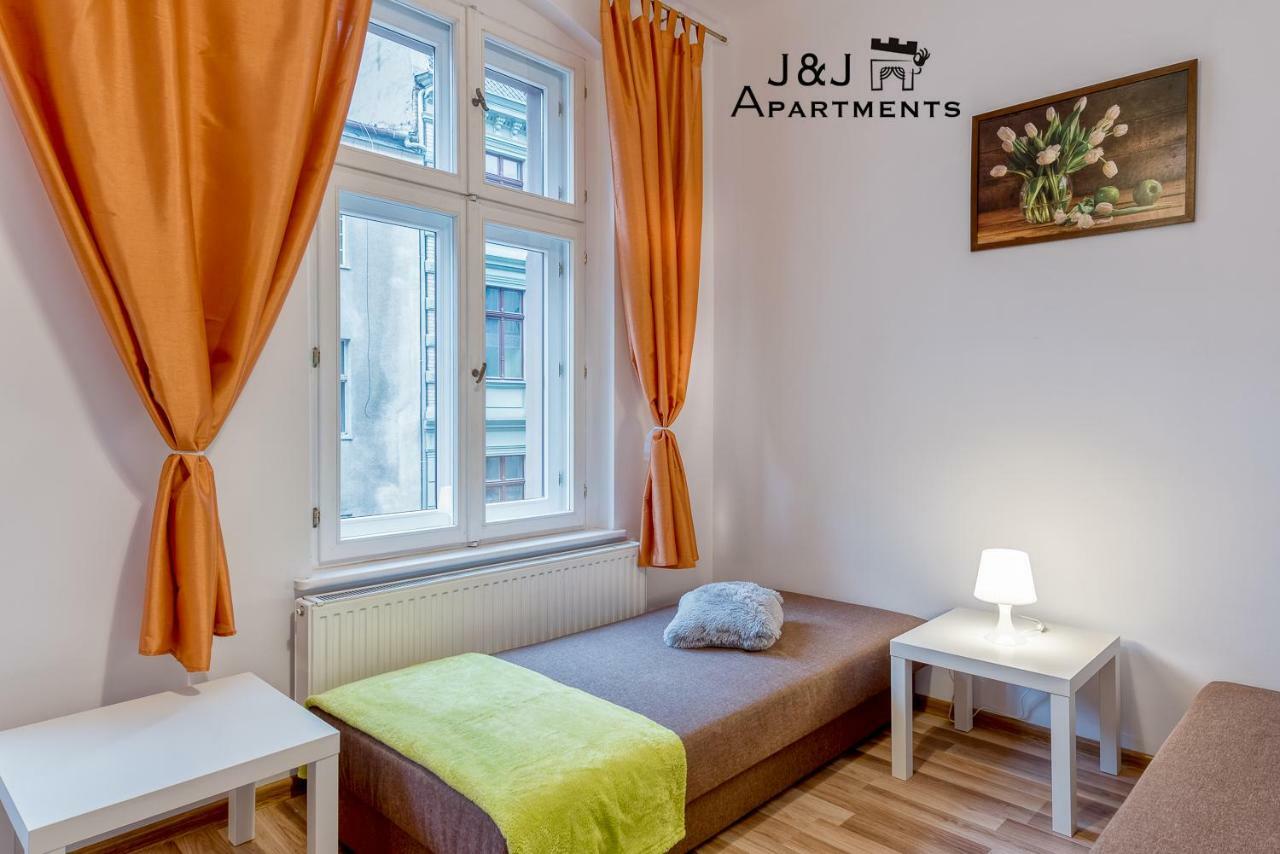 J&j Lazienna 30 - 10 Homestay